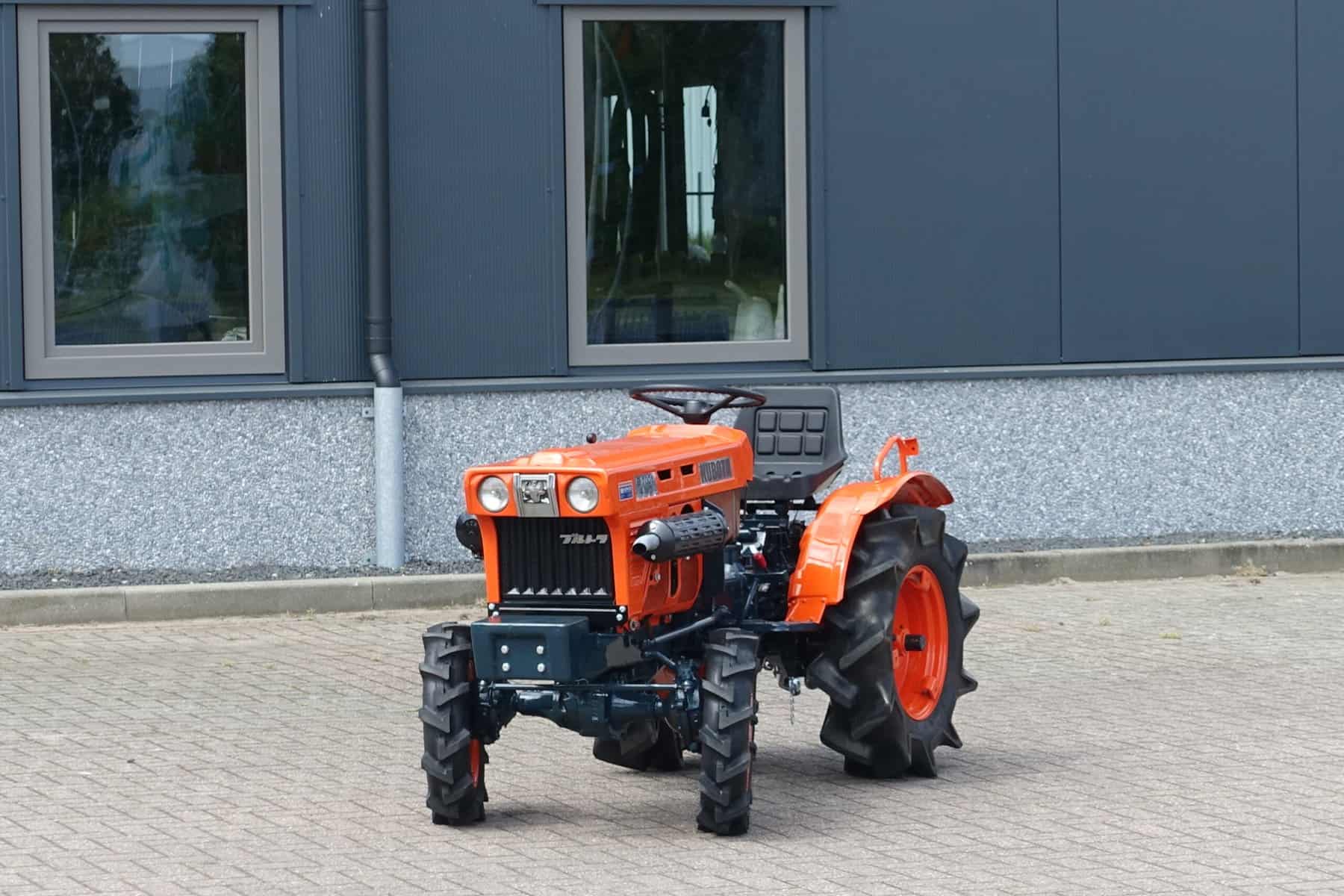 Kubota B7001 4wd