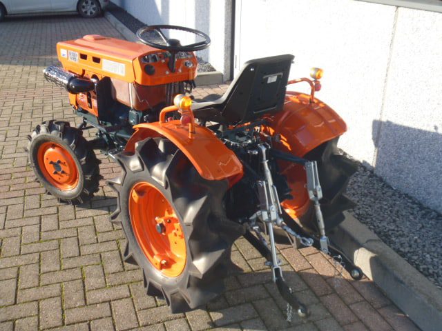 Kubota B7001 4wd - Afbeelding 10