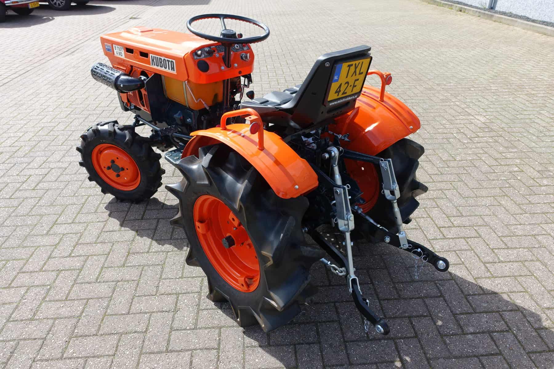 Kubota B7001 4wd - Afbeelding 9