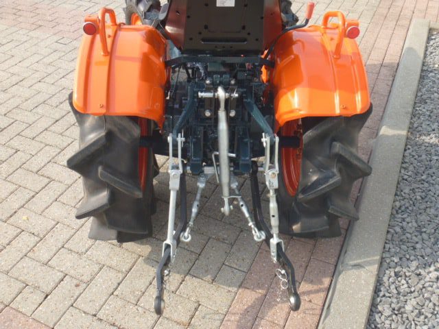 Kubota B7001 4wd - Afbeelding 11