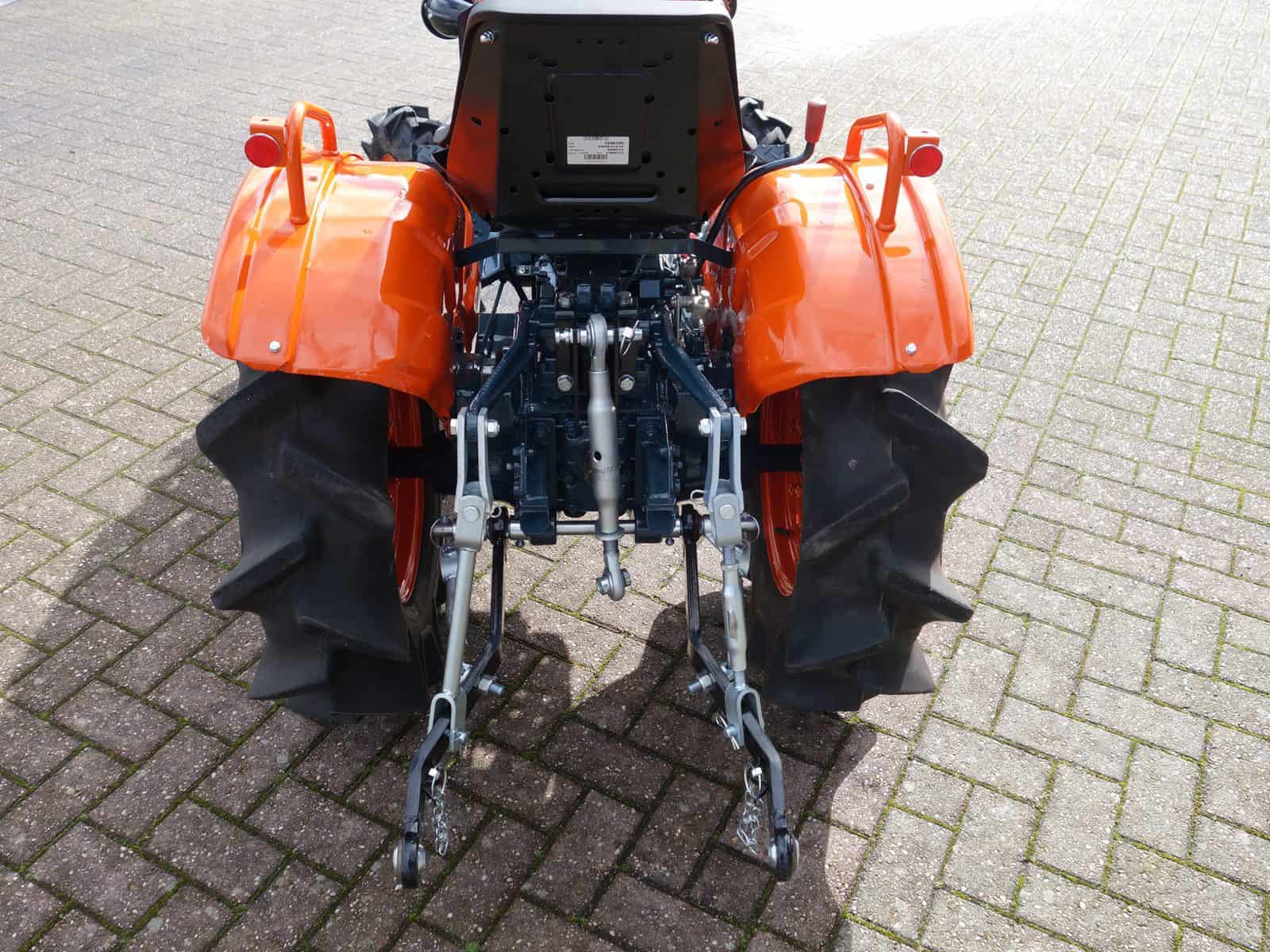 Kubota B7001 4wd - Afbeelding 11