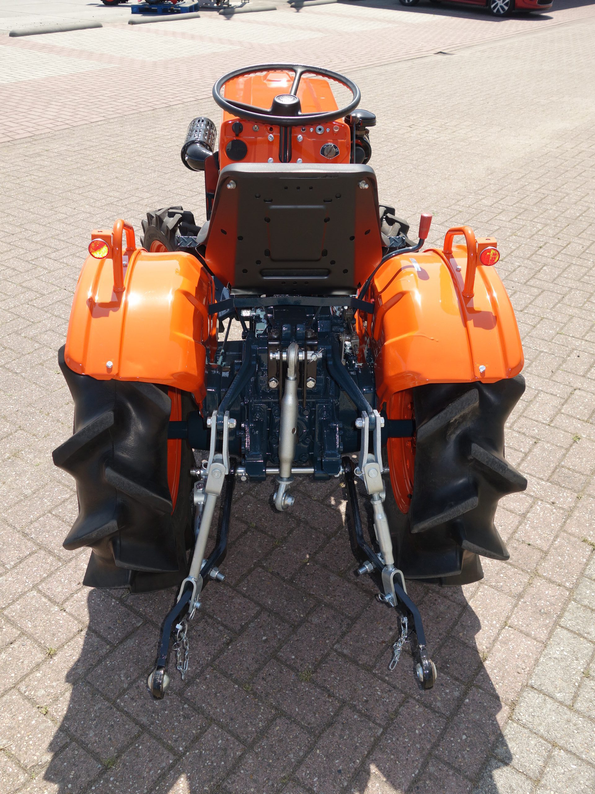 Kubota B7001 4wd - Afbeelding 11
