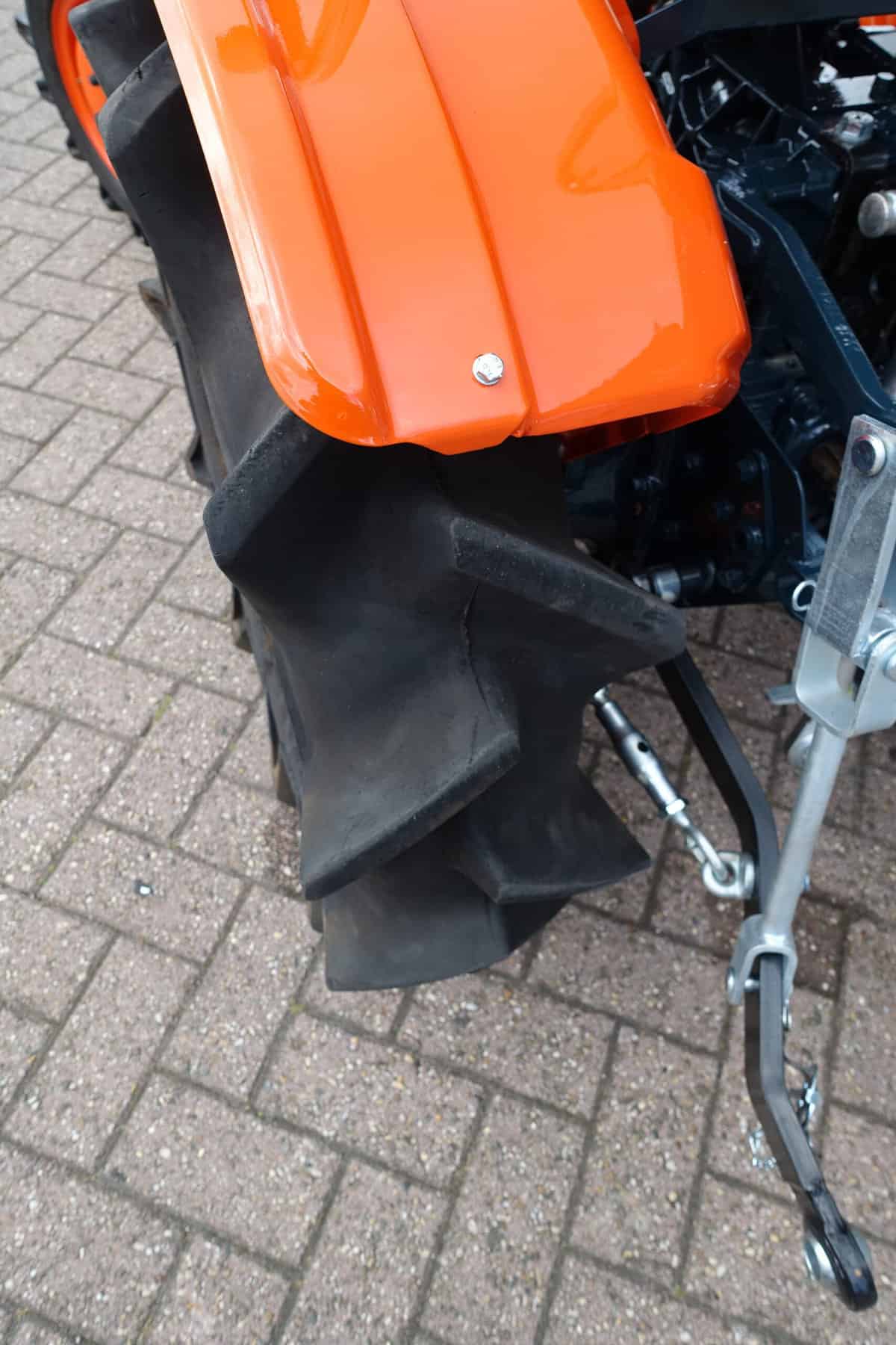 Kubota B7001 4wd - Afbeelding 14