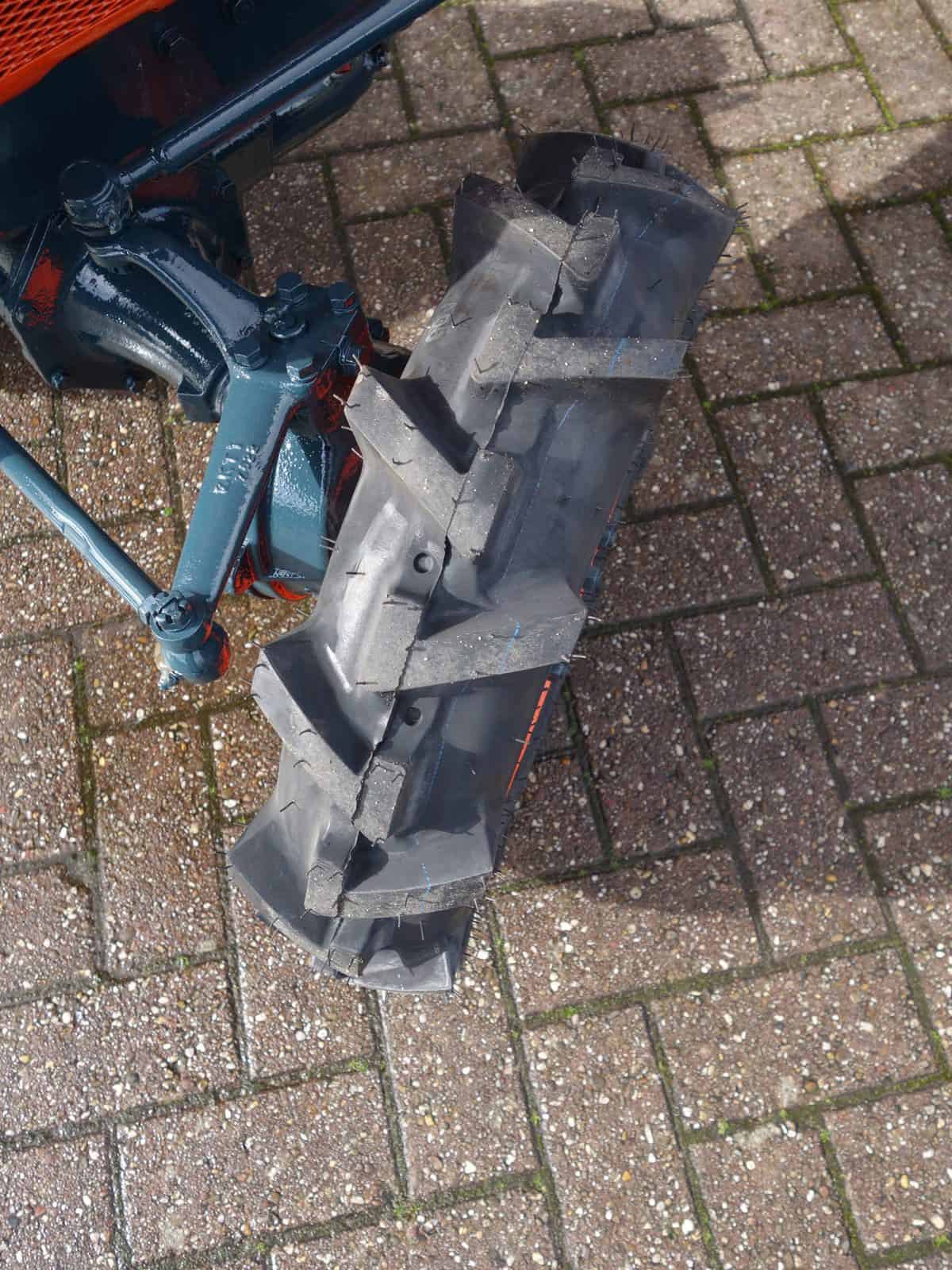 Kubota B7001 4wd - Afbeelding 14