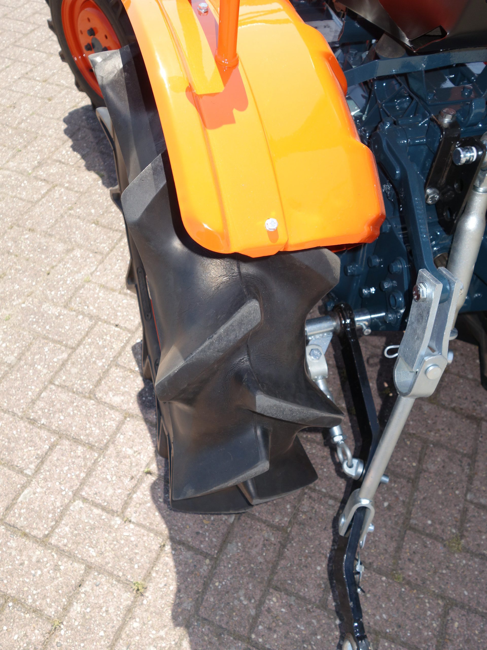 Kubota B7001 4wd - Afbeelding 14