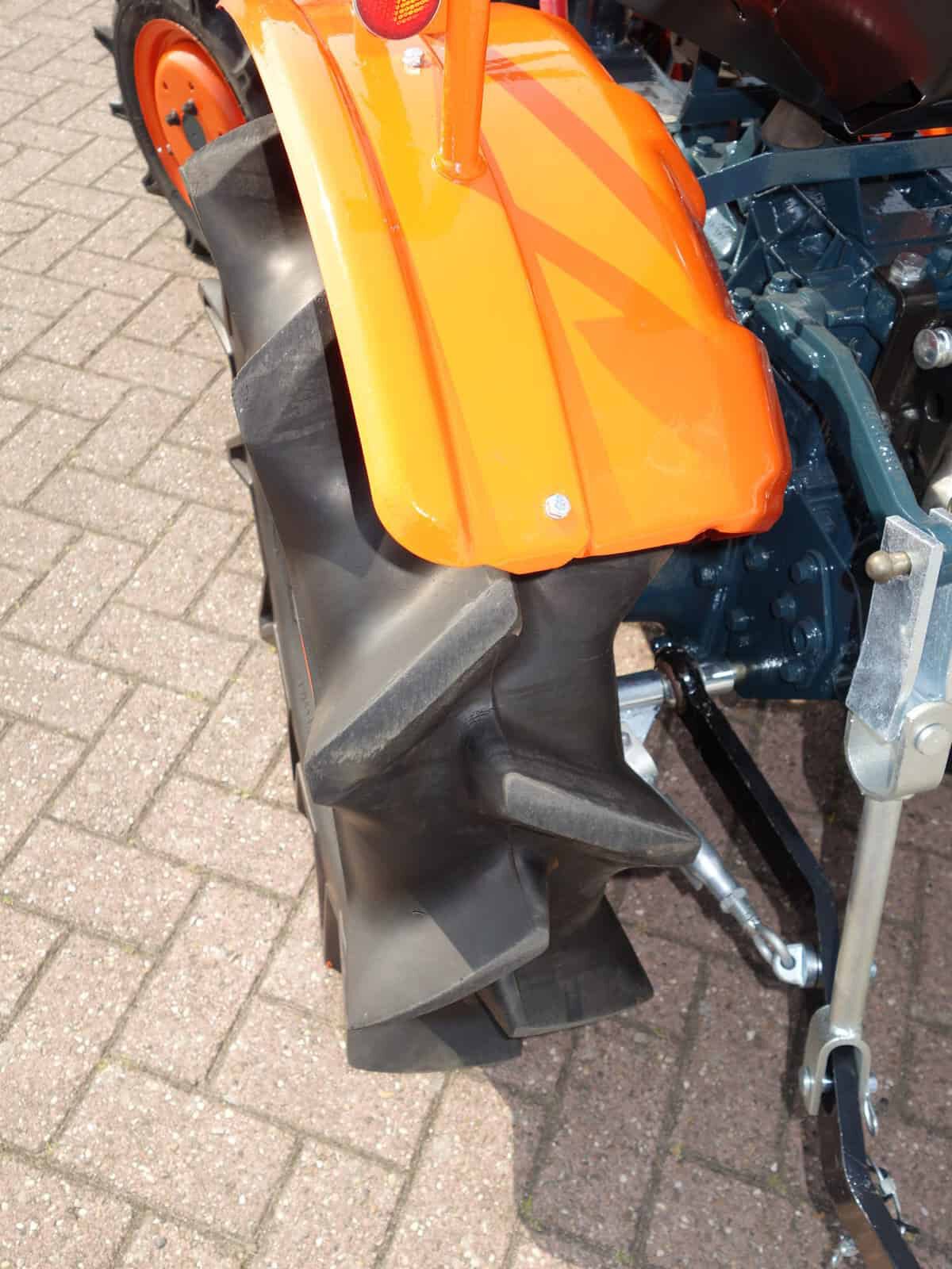 Kubota B7001 4wd - Afbeelding 14