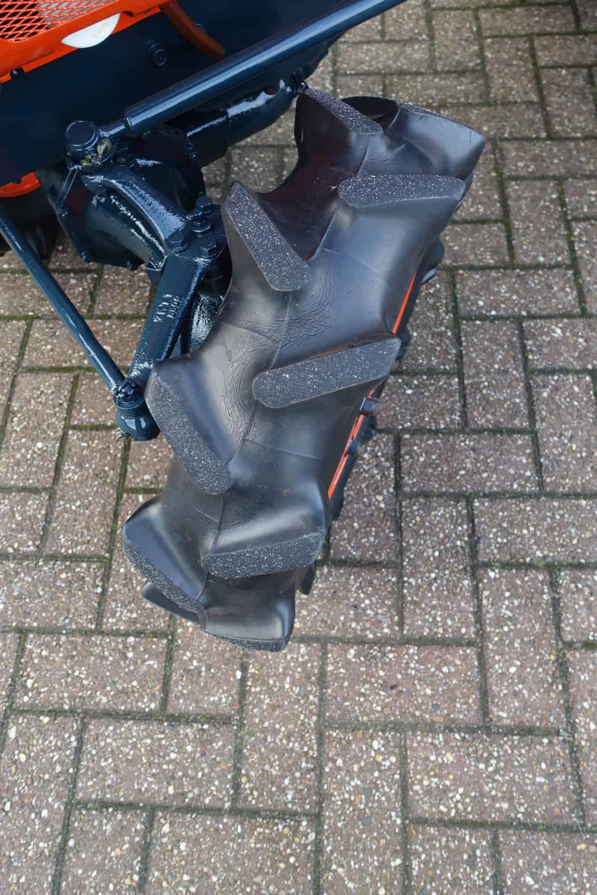 Kubota B7001 4wd - Afbeelding 15