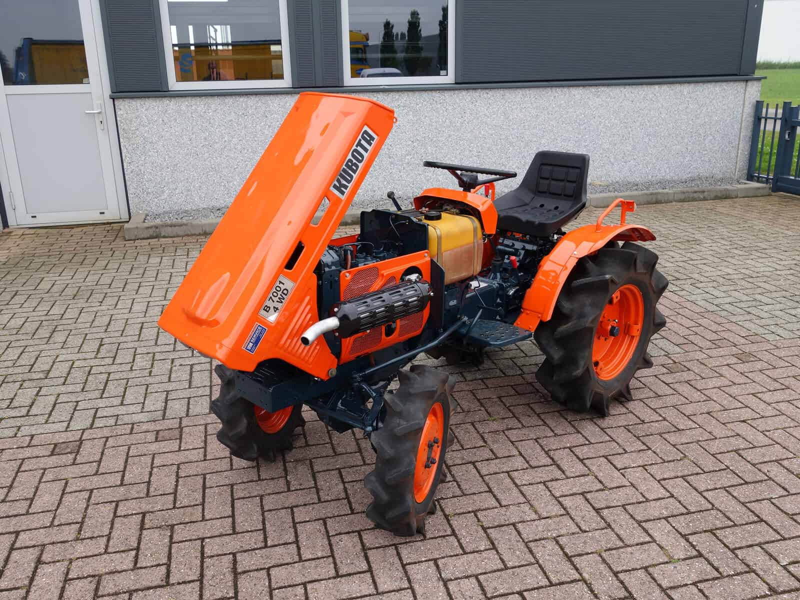 Kubota B7001 4wd - Afbeelding 15