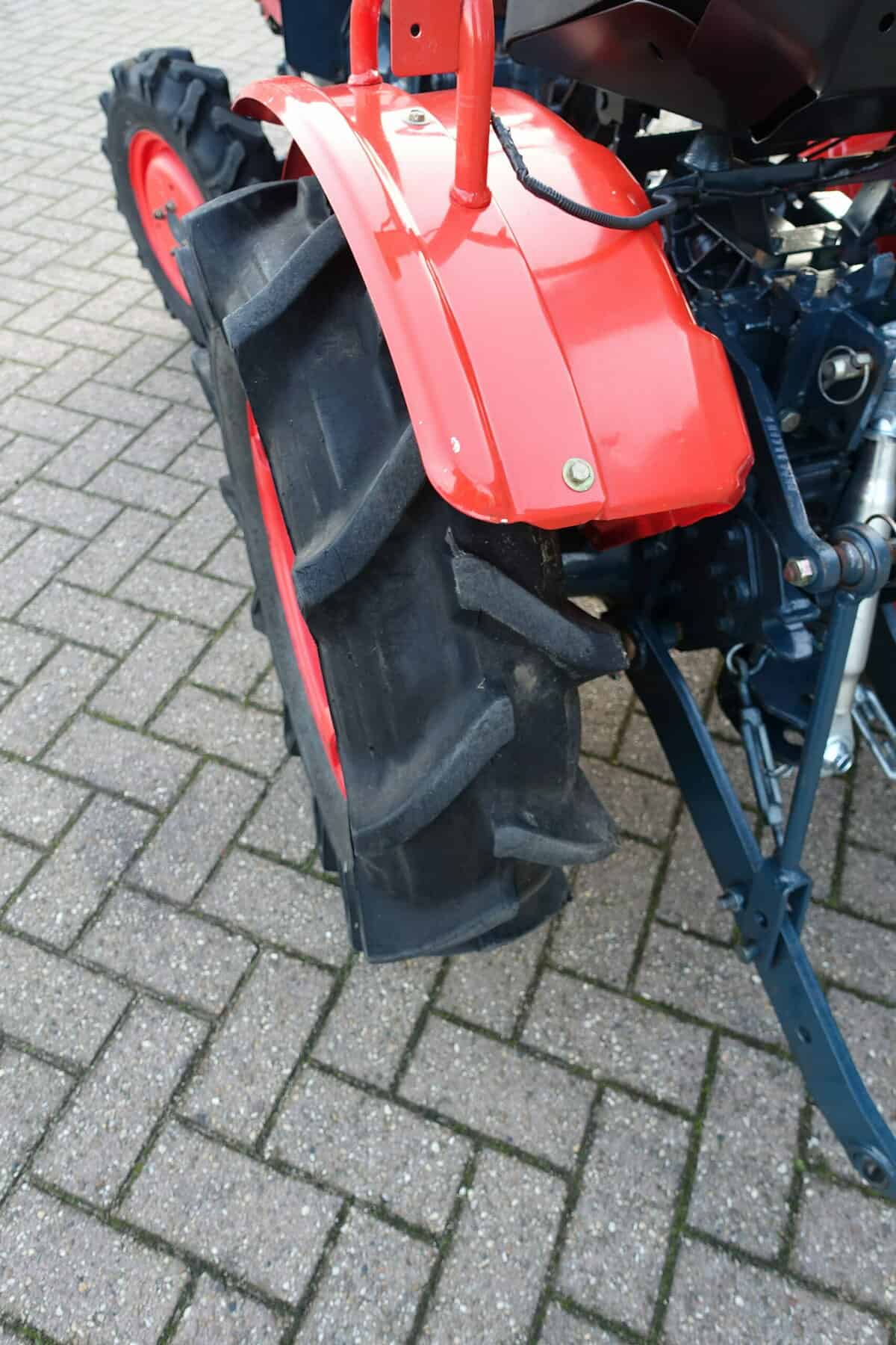 Kubota B7001 4wd - Afbeelding 15