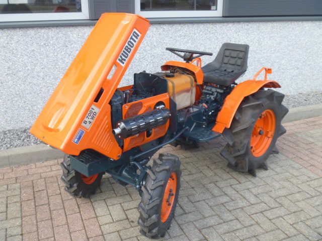 Kubota B7001 4wd - Afbeelding 16