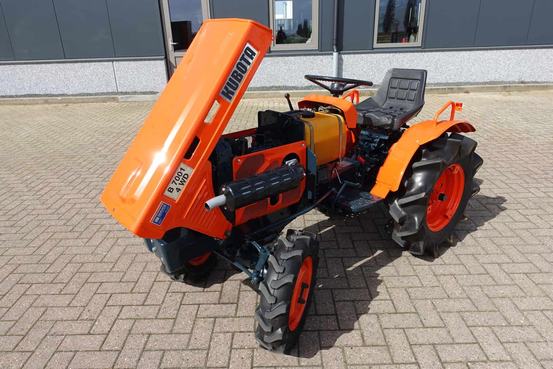 Kubota B7001 4wd - Afbeelding 14
