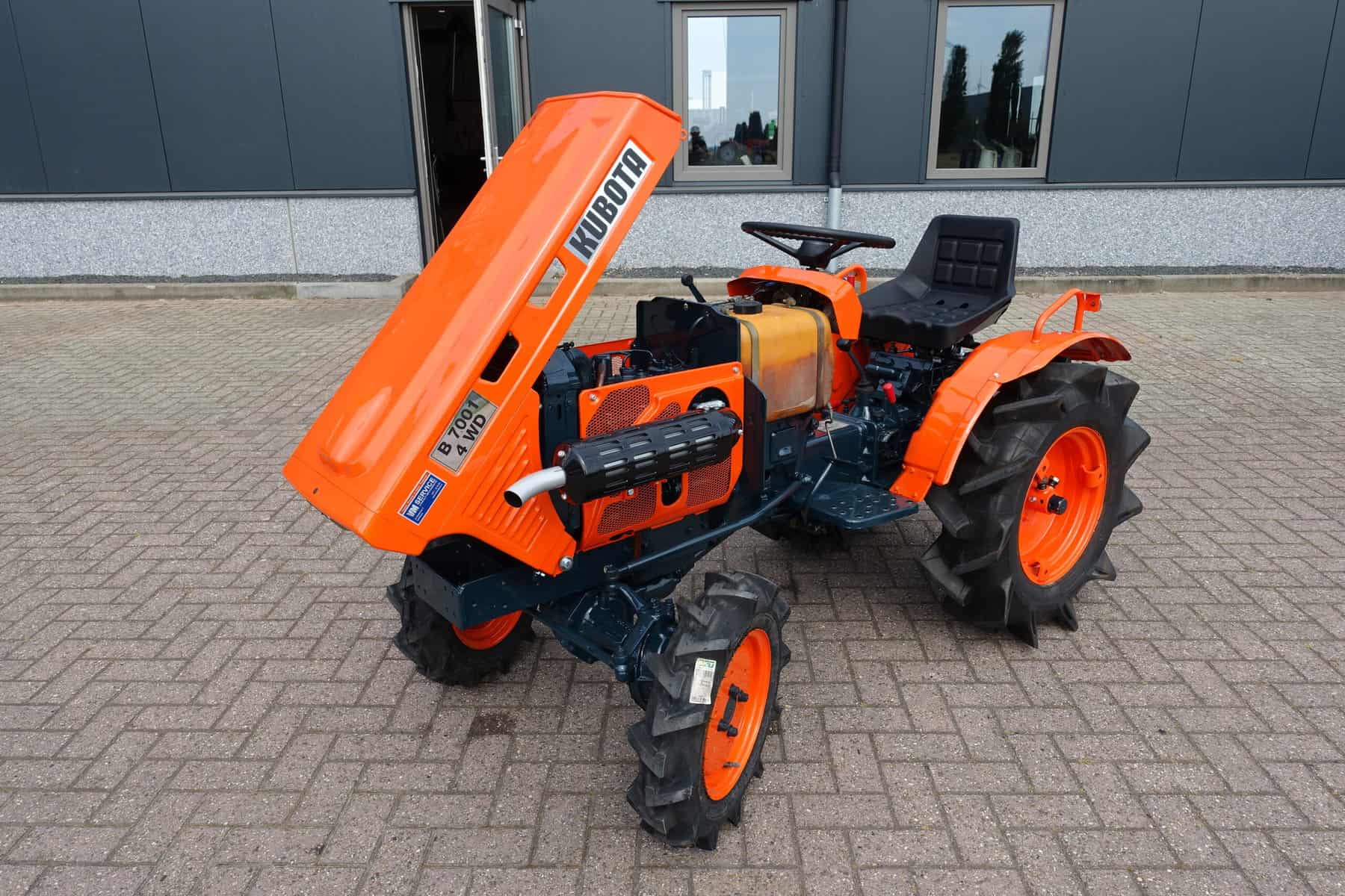 Kubota B7001 4wd - Afbeelding 16