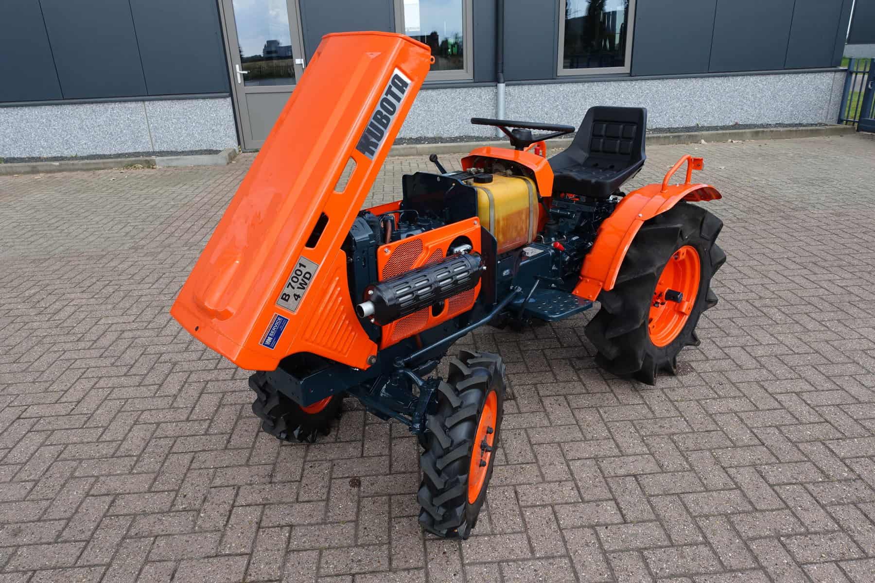 Kubota B7001 4wd - Afbeelding 16