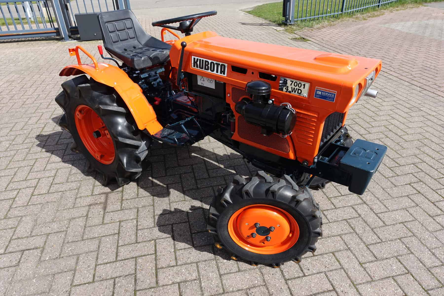 Kubota B7001 4wd - Afbeelding 2