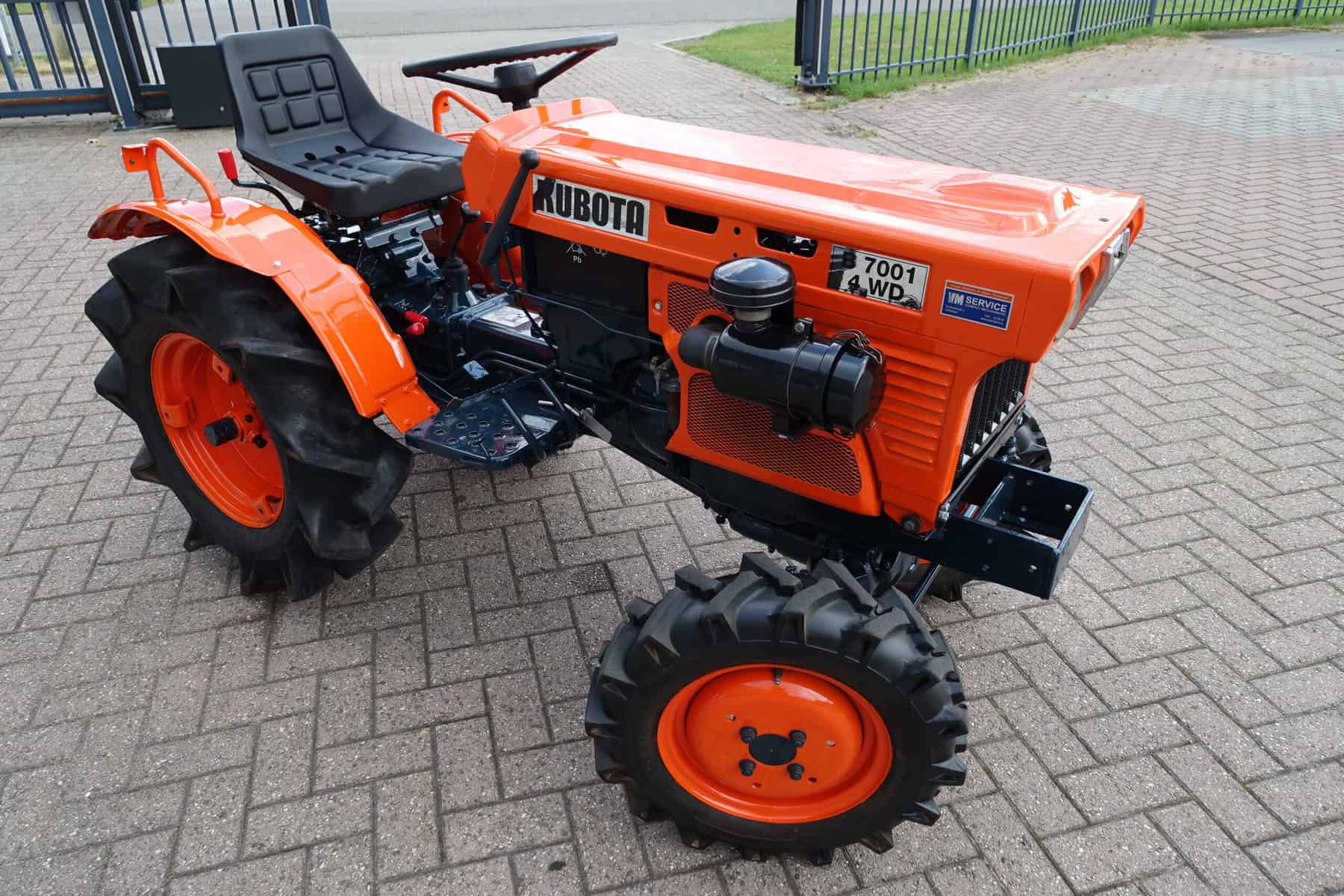 Kubota B7001 4wd - Afbeelding 2