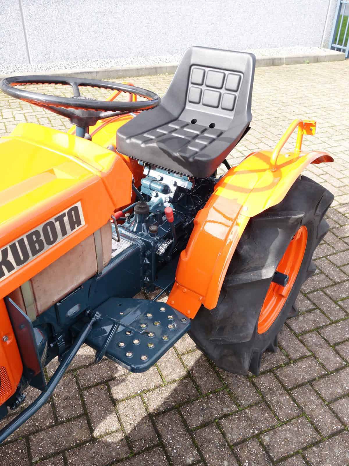 Kubota B7001 4wd - Afbeelding 7