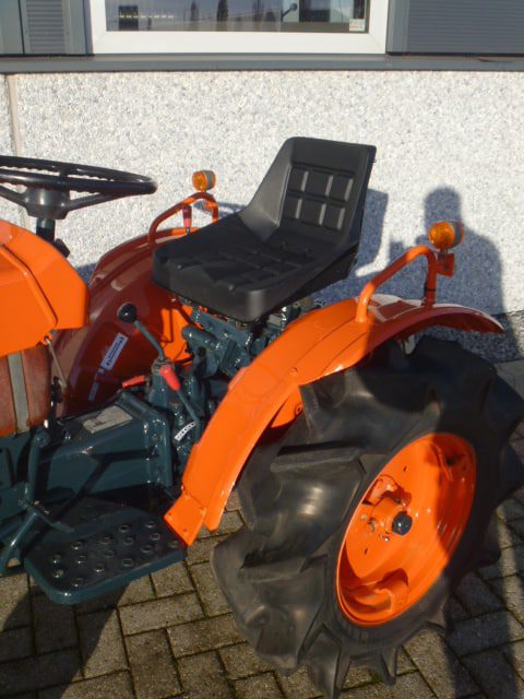 Kubota B7001 4wd - Afbeelding 8