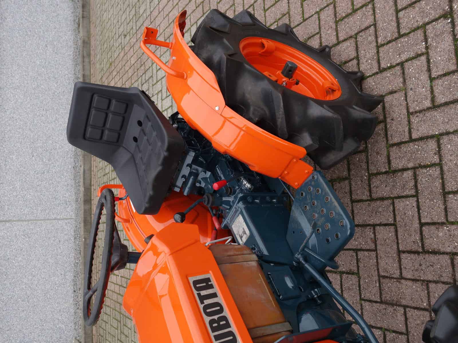 Kubota B7001 4wd - Afbeelding 8