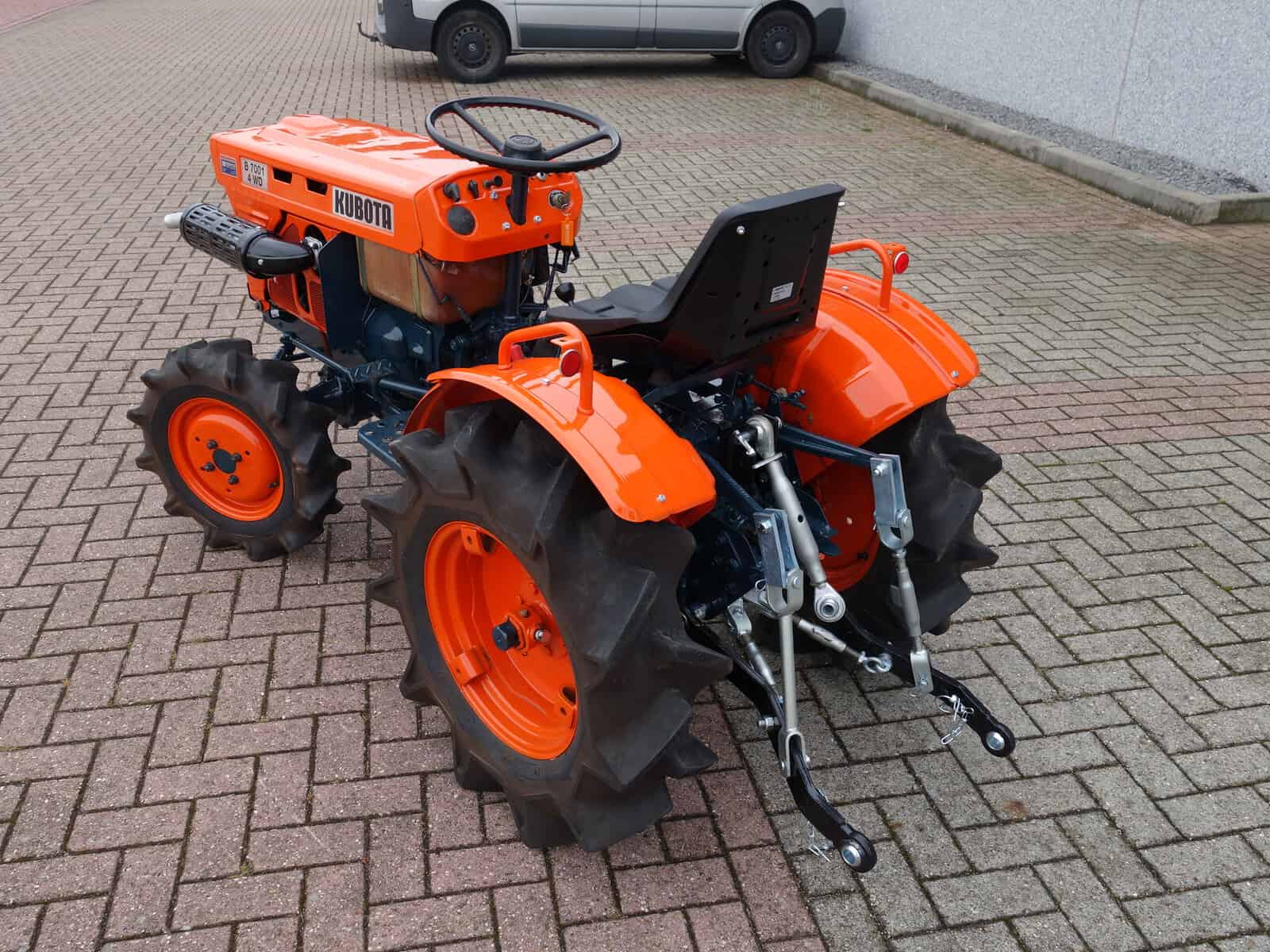 Kubota B7001 4wd - Afbeelding 9
