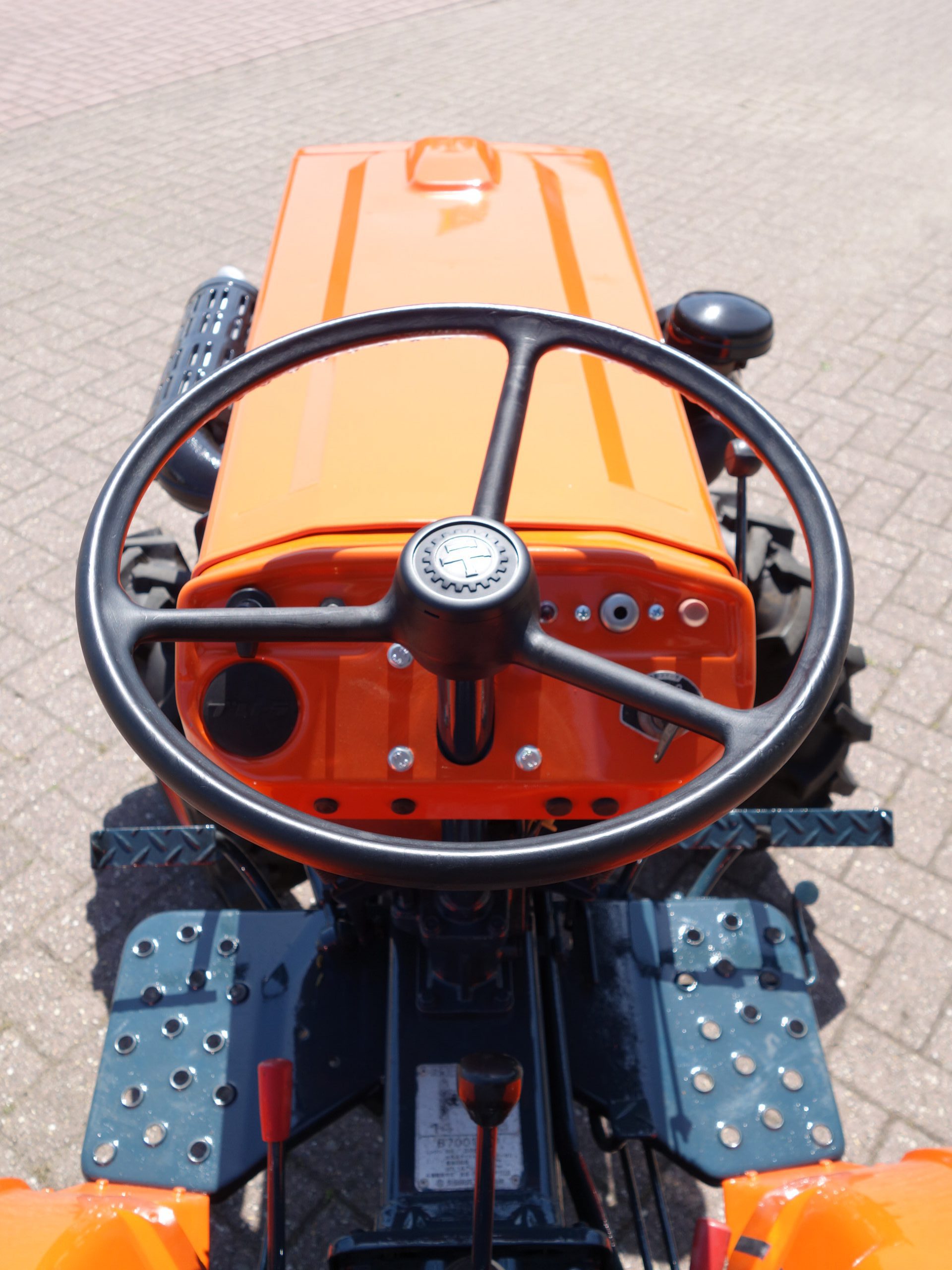 Kubota B7001 4wd - Afbeelding 9