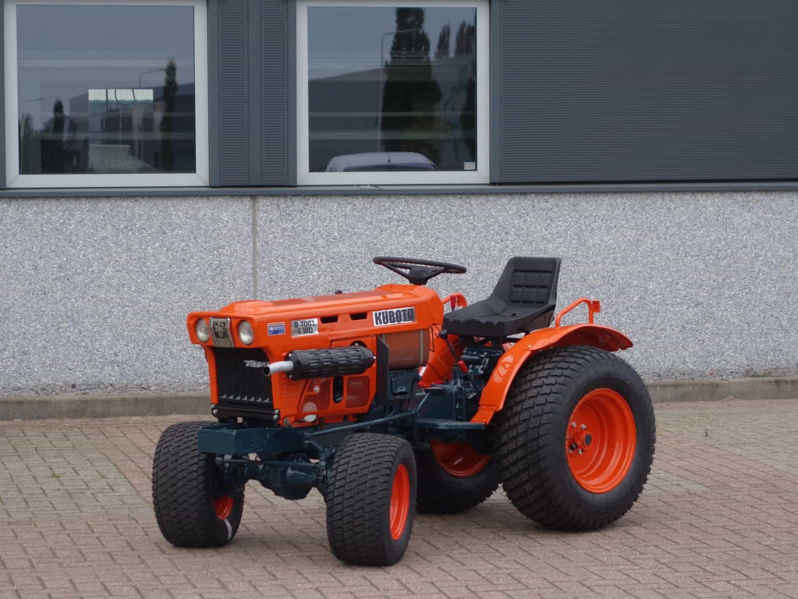 Kubota B7001 4wd
