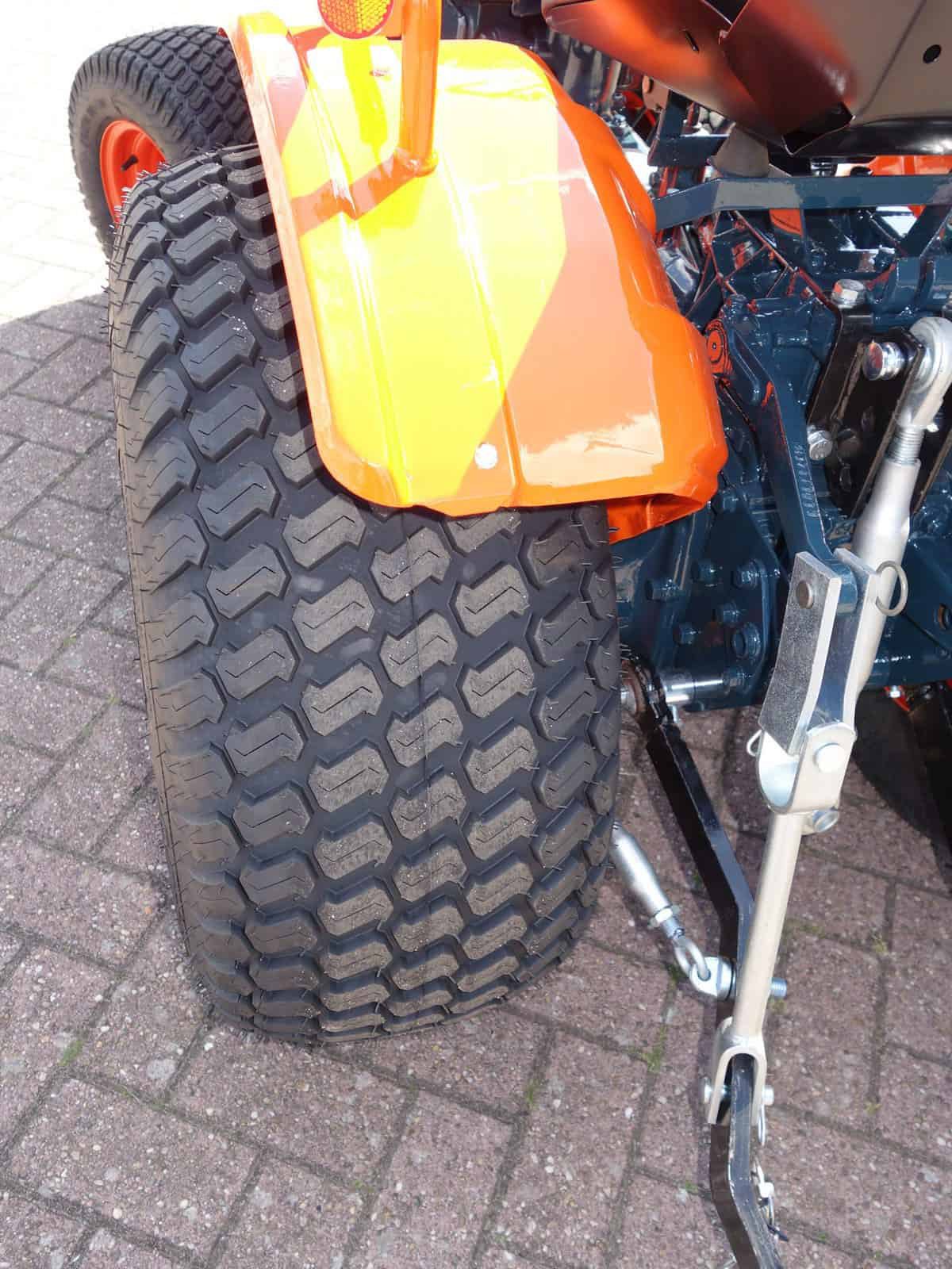 Kubota B7001 4wd - Afbeelding 13