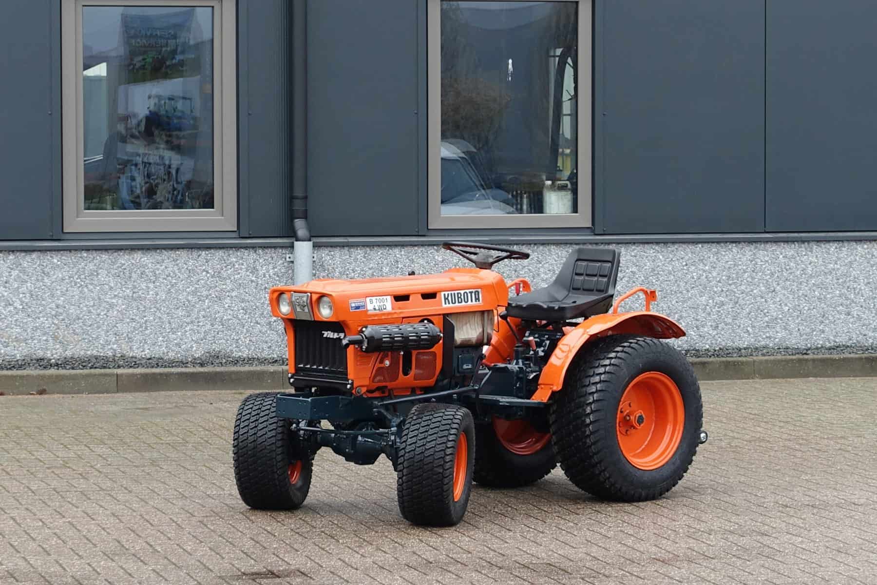 Kubota B7001 4wd