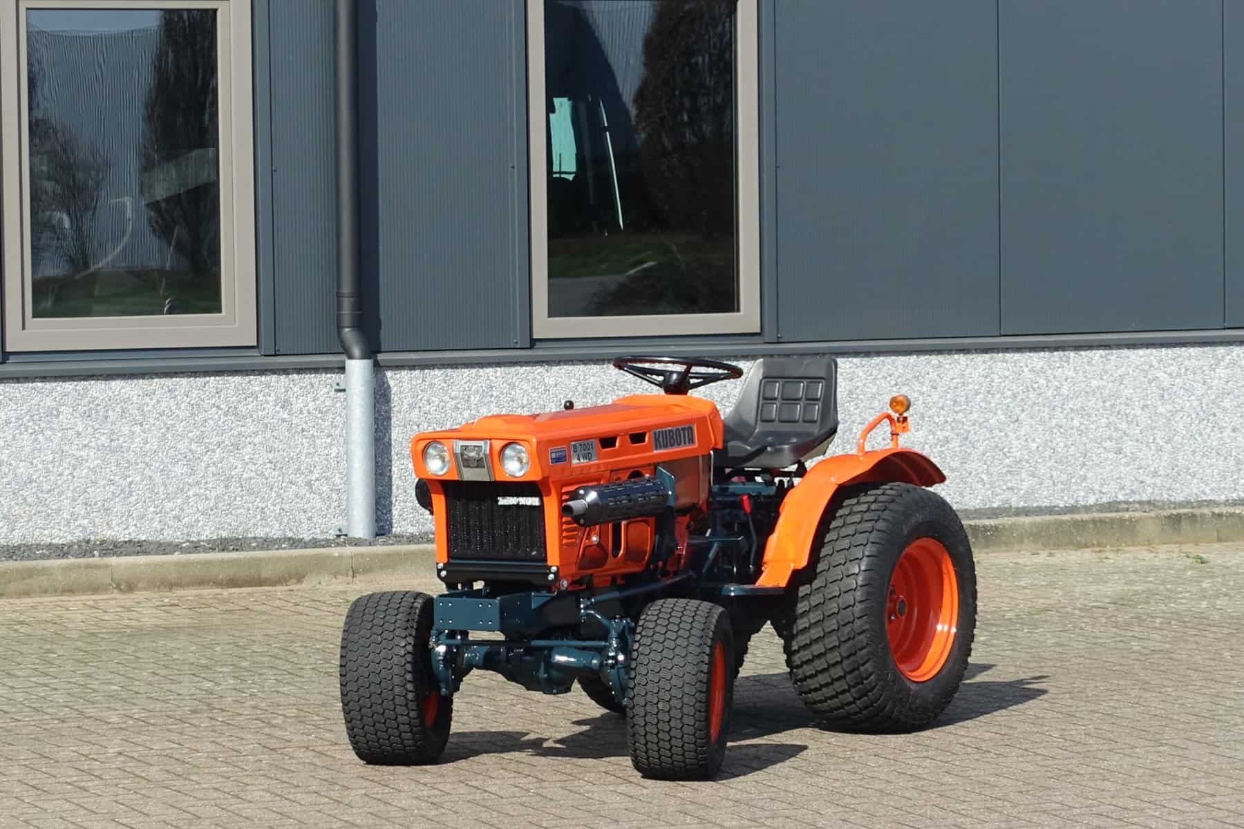 Kubota B7001 4wd
