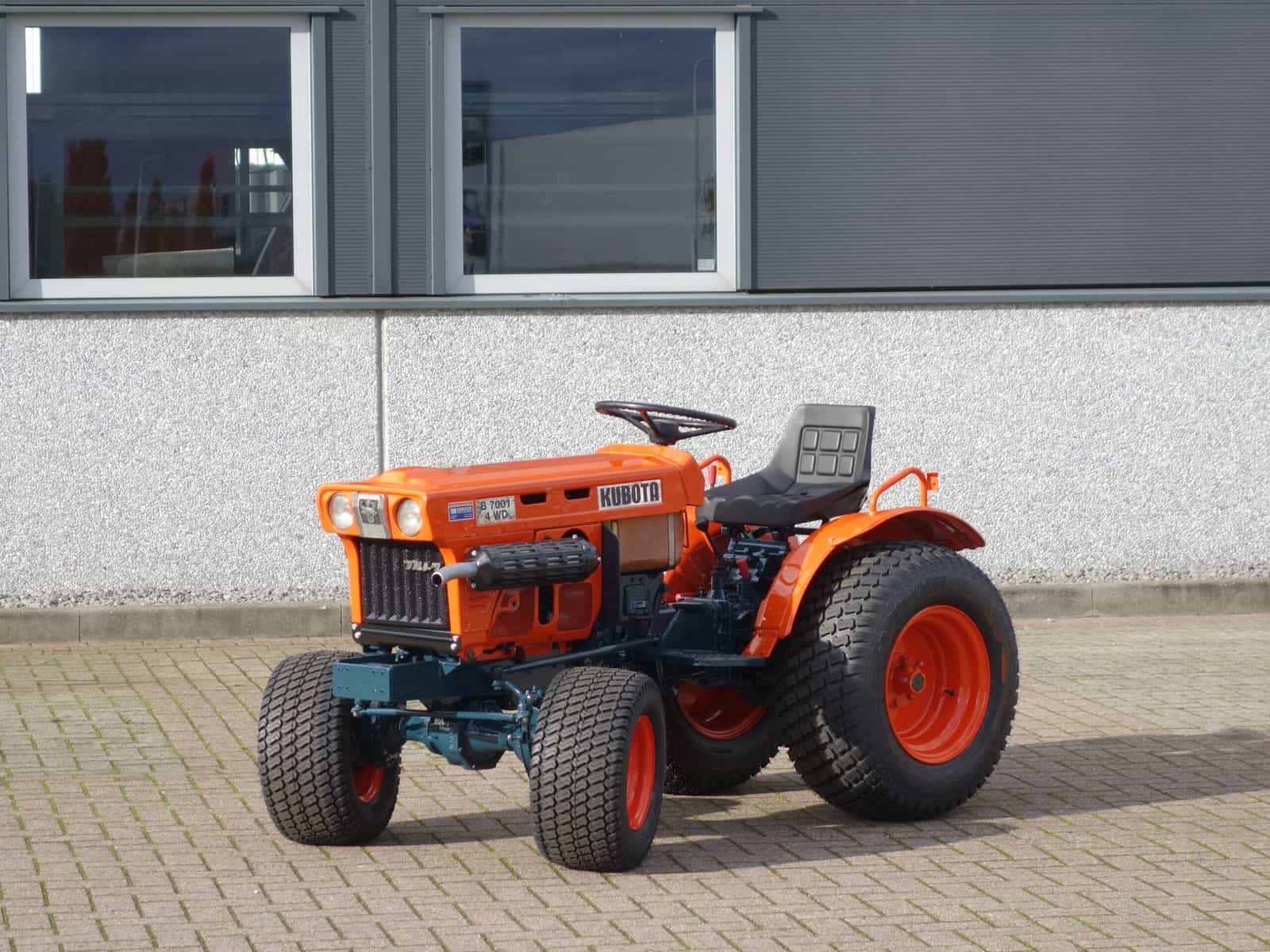 Kubota B7001 4wd
