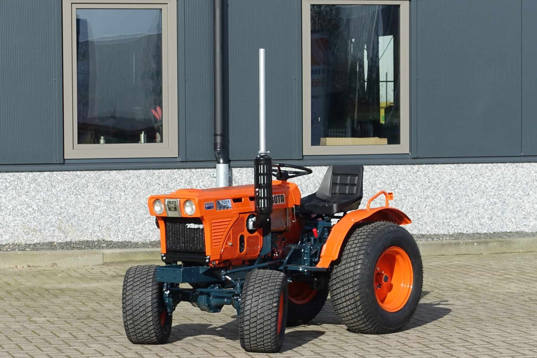 Kubota B7001 4wd