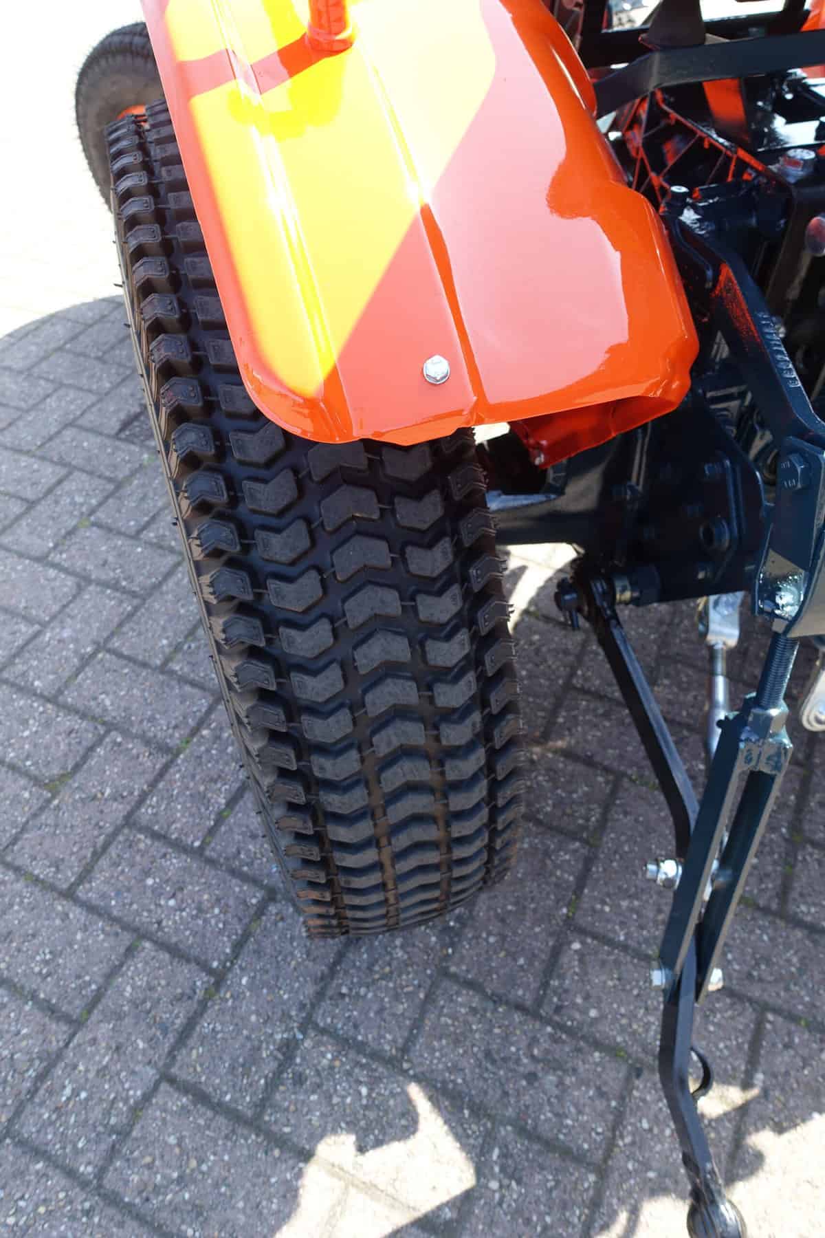 Kubota B7001 4wd - Afbeelding 12