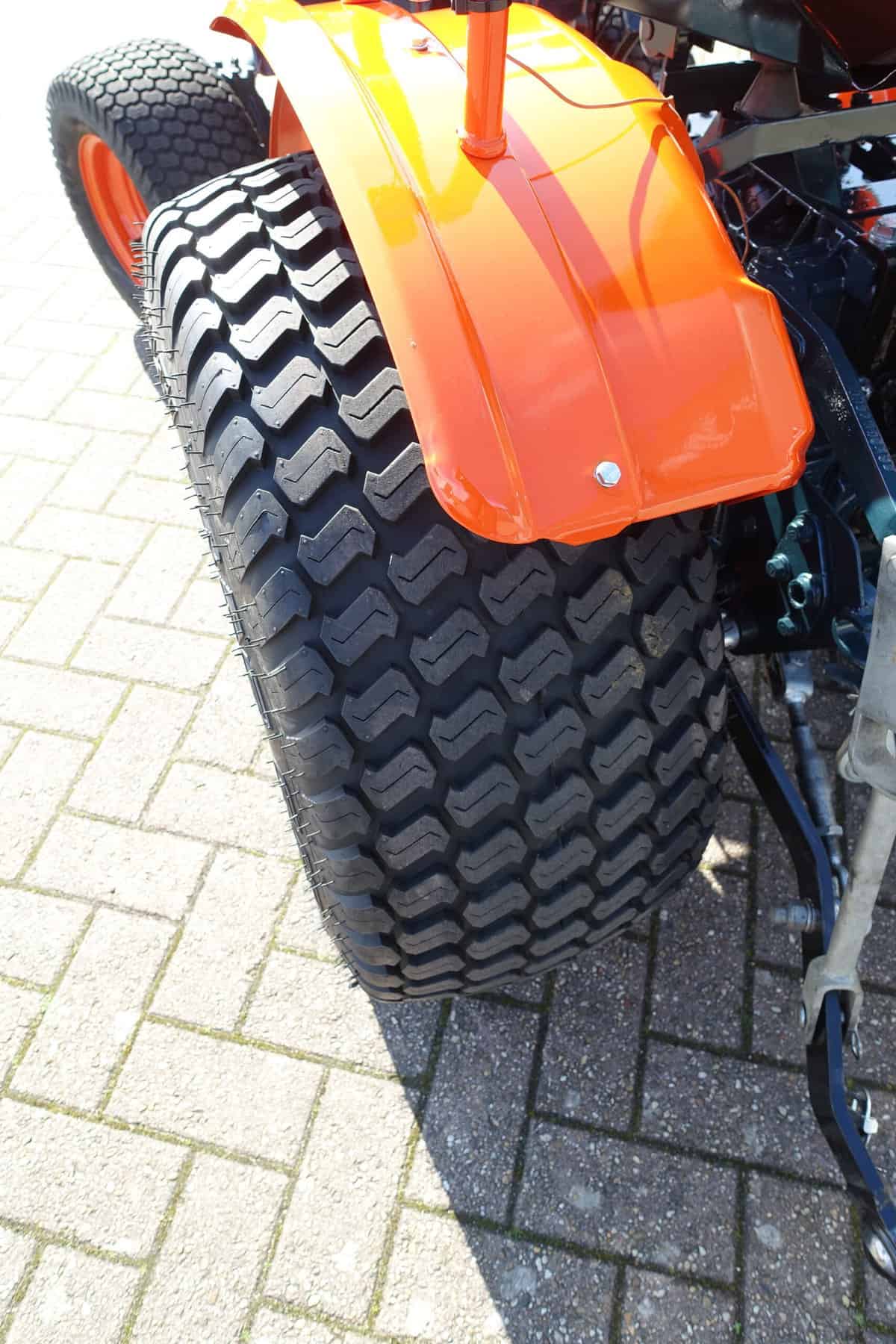 Kubota B7001 4wd - Afbeelding 13