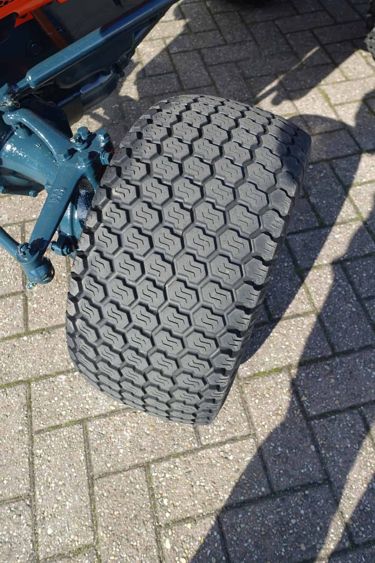 Kubota B7001 4wd - Afbeelding 14