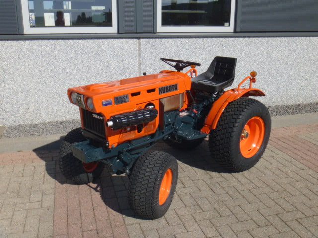 Kubota B7001 4wd