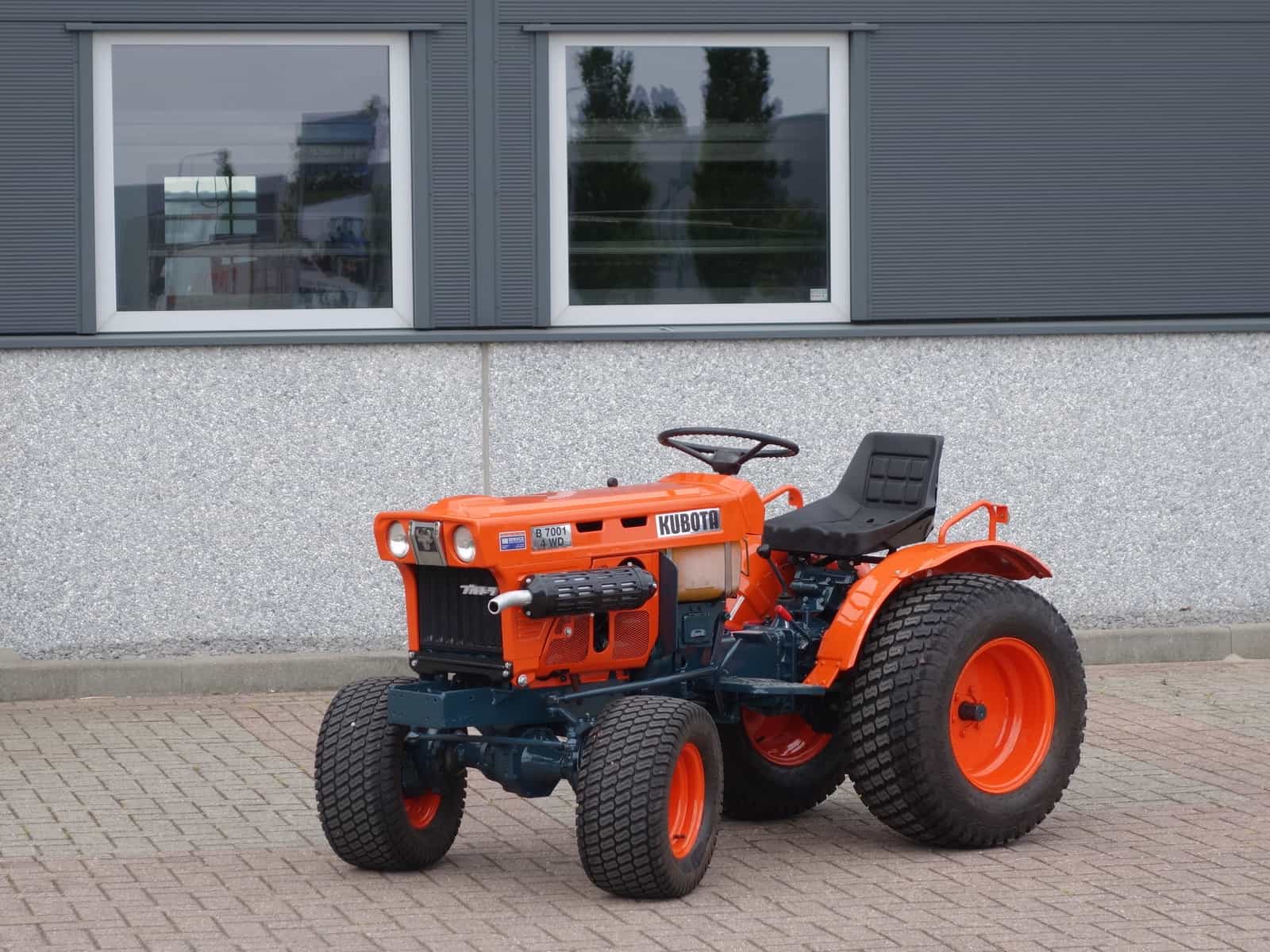 Kubota B7001 4wd