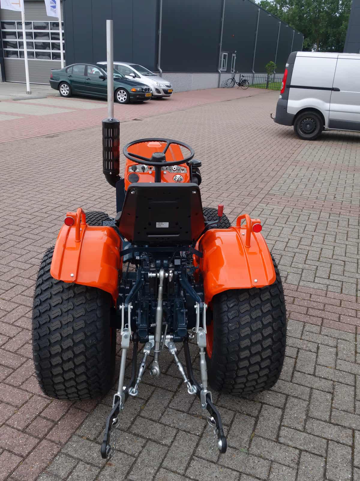Kubota B7001 4wd - Afbeelding 10