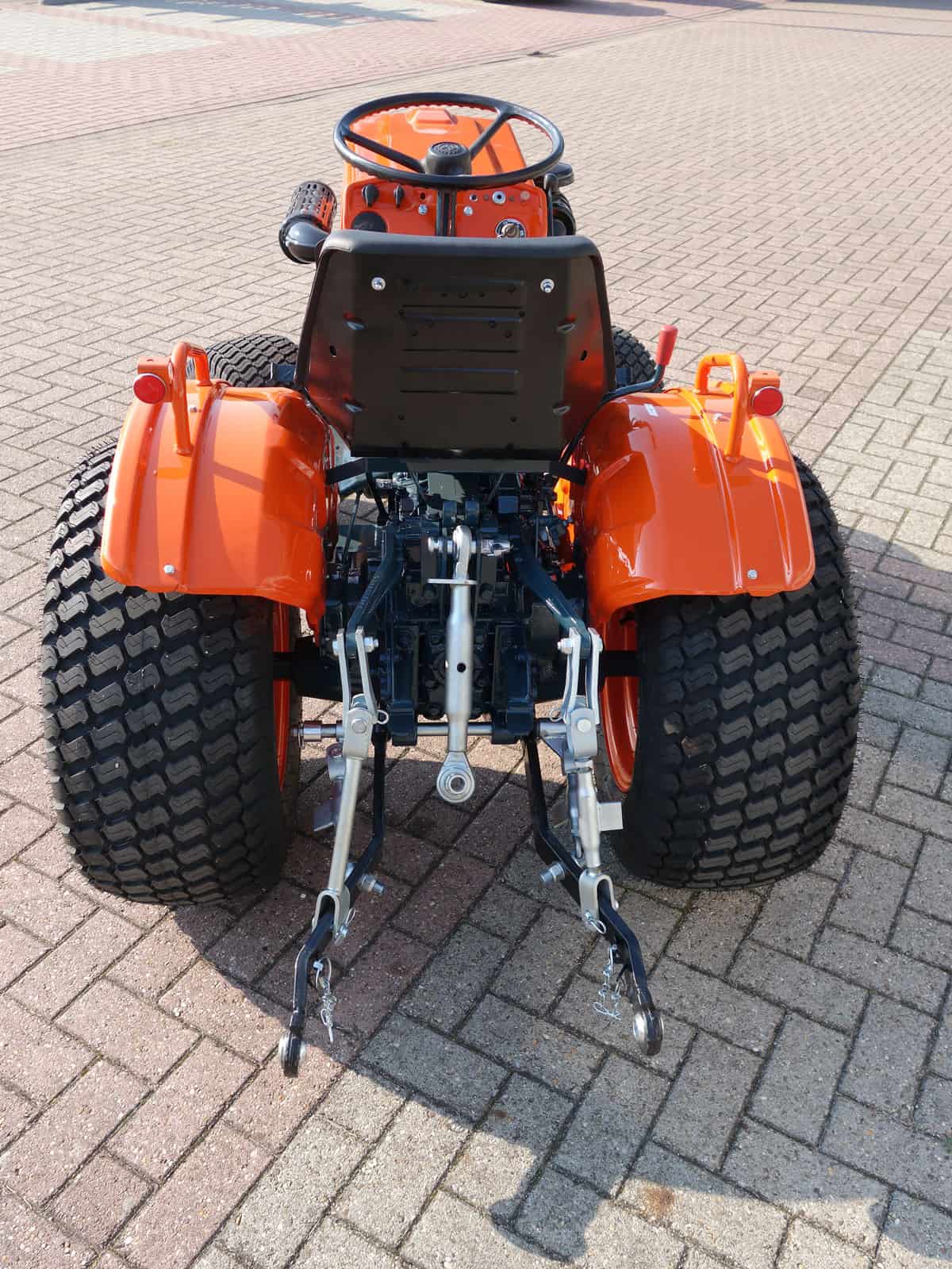 Kubota B7001 4wd - Afbeelding 10