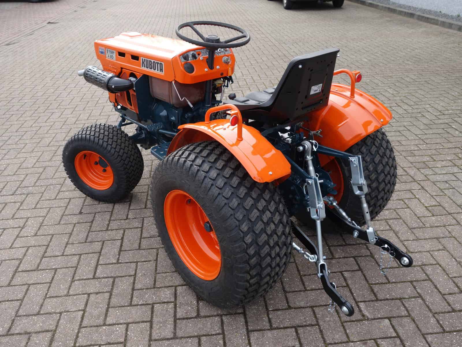 Kubota B7001 4wd - Afbeelding 10