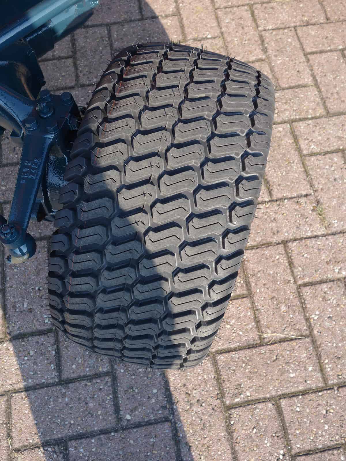 Kubota B7001 4wd - Afbeelding 14