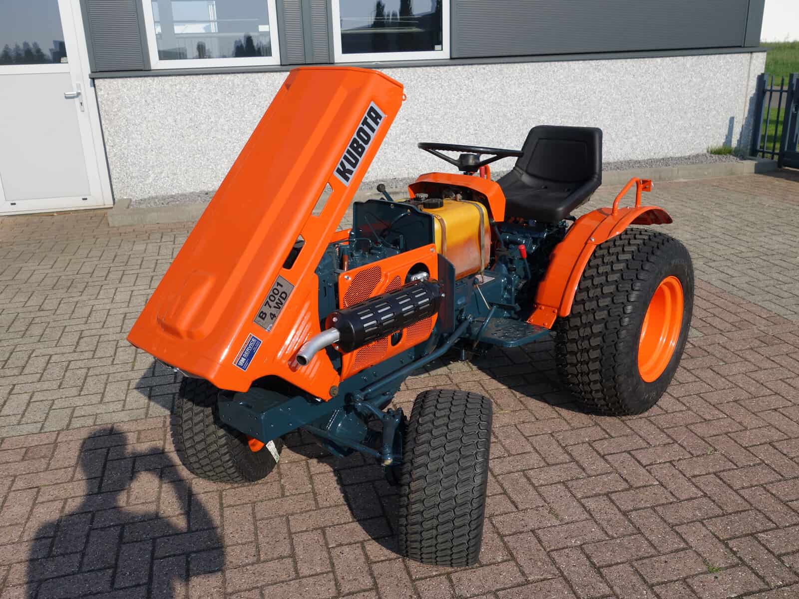 Kubota B7001 4wd - Afbeelding 15