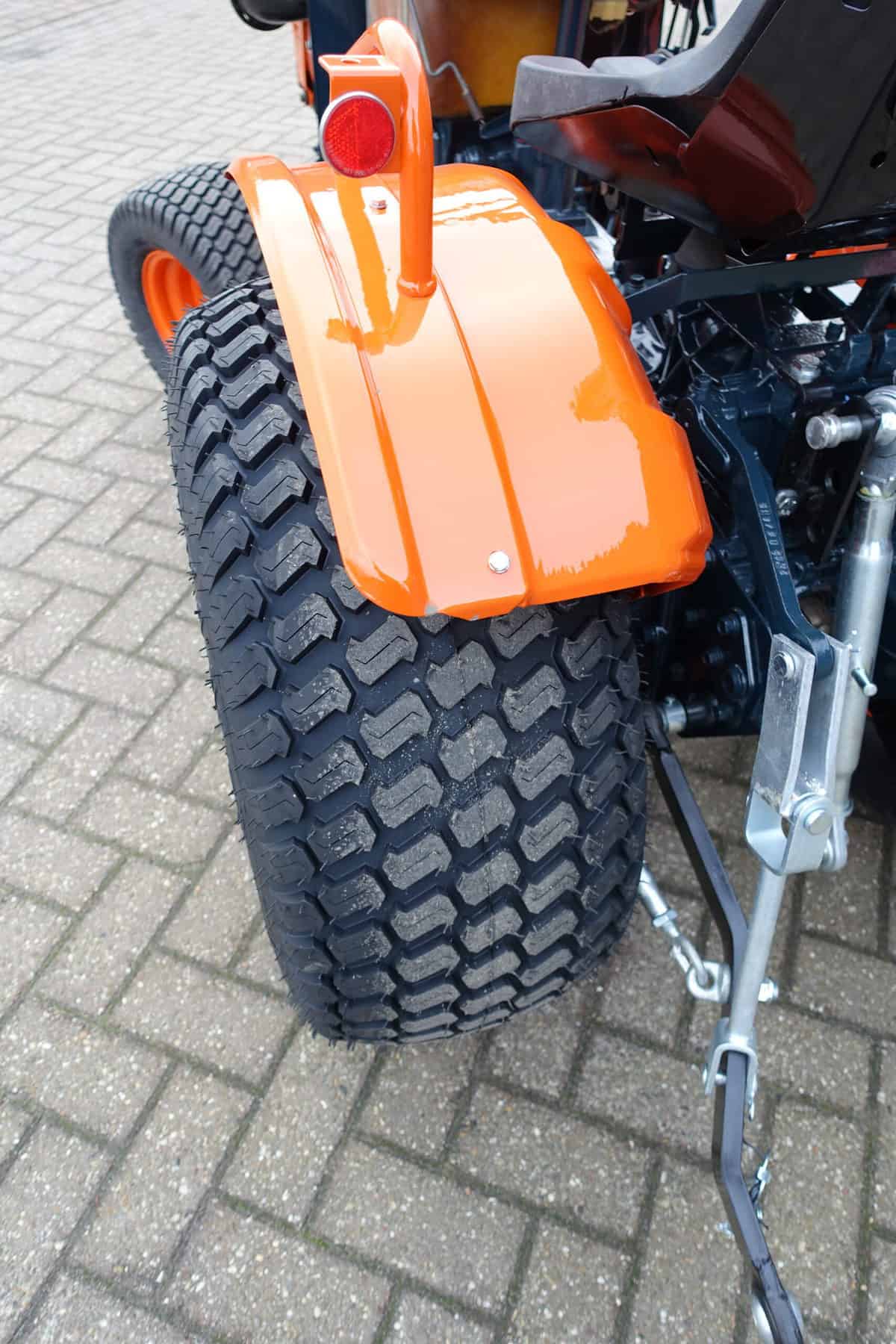 Kubota B7001 4wd - Afbeelding 14