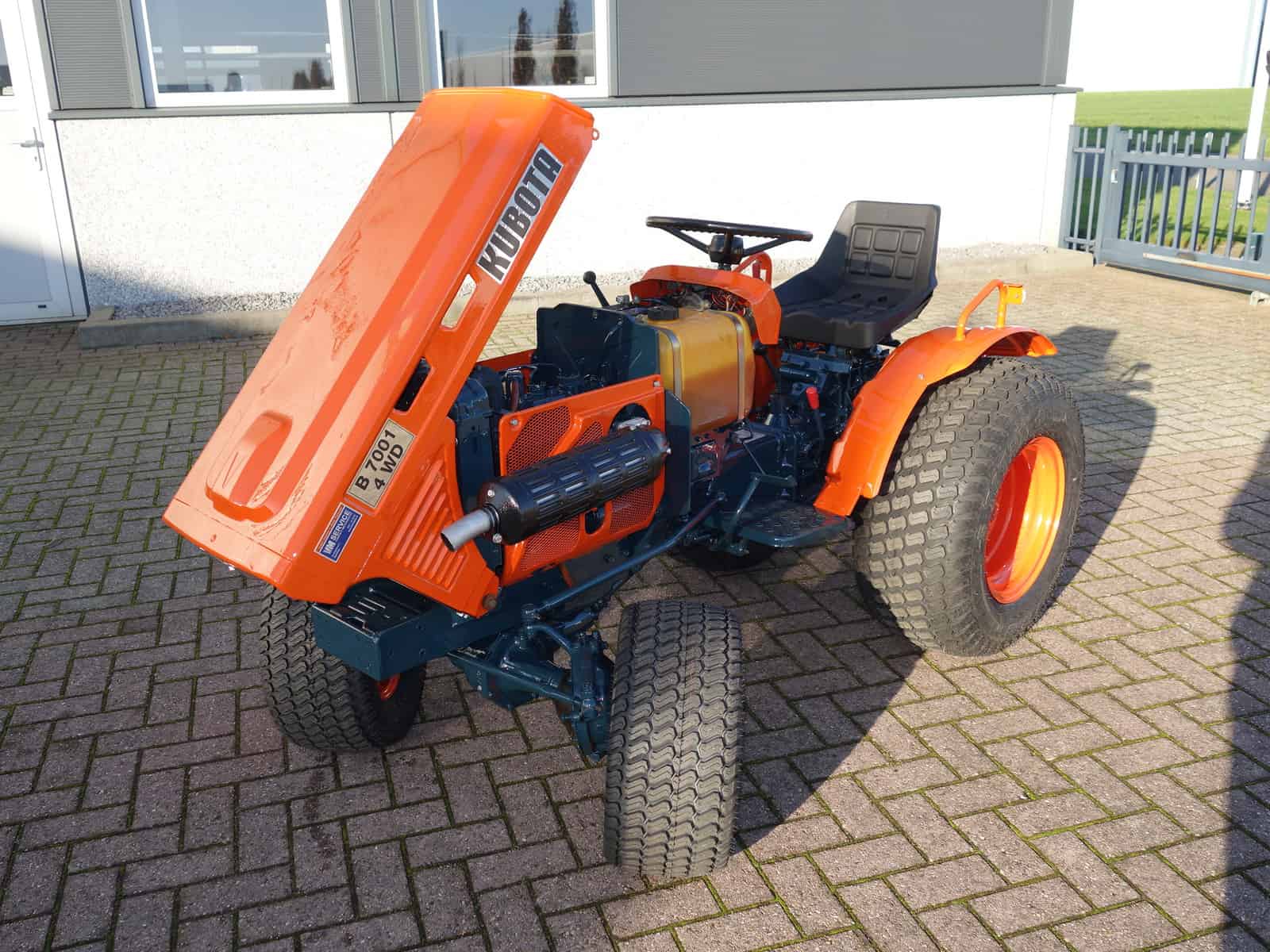 Kubota B7001 4wd - Afbeelding 15