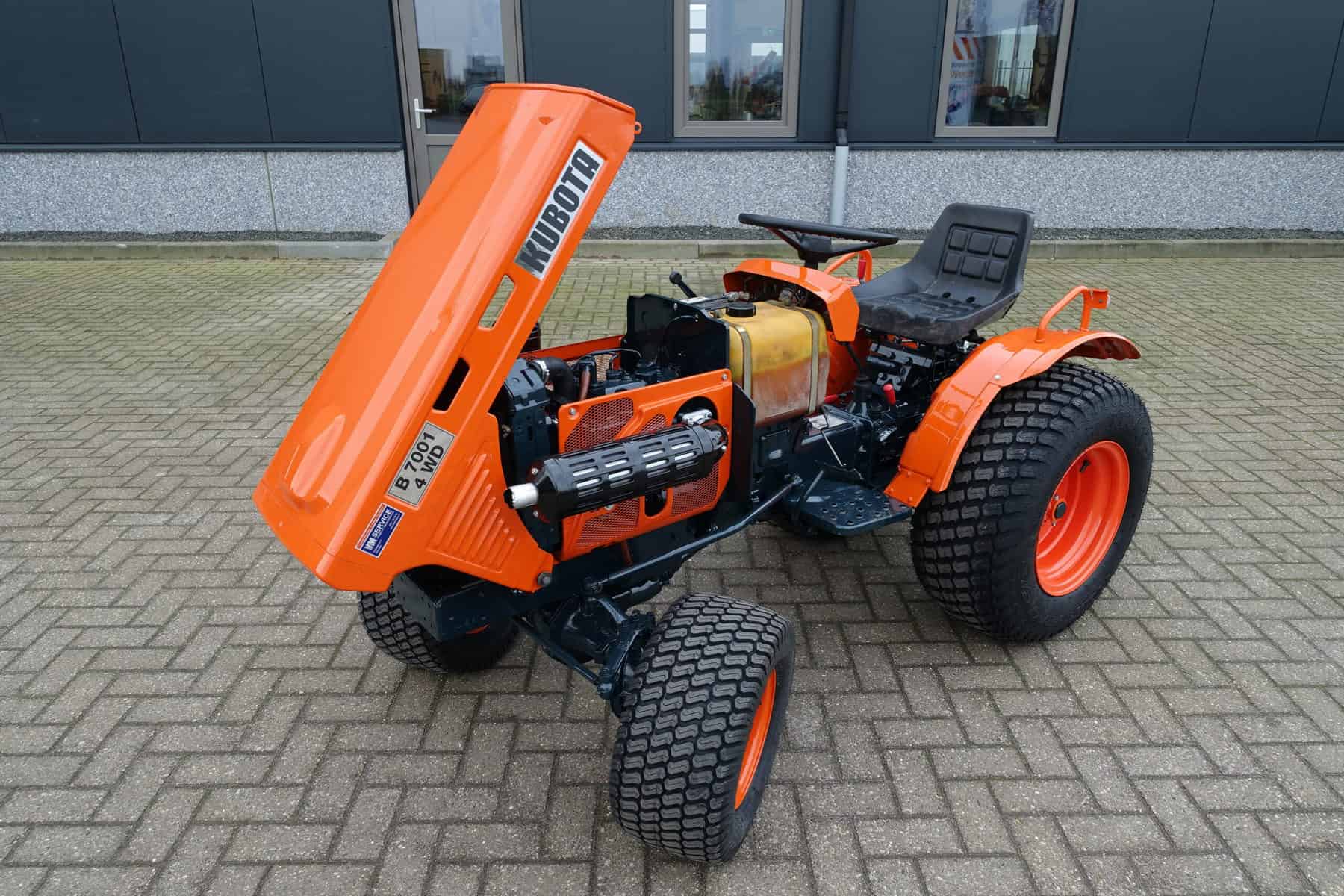 Kubota B7001 4wd - Afbeelding 16