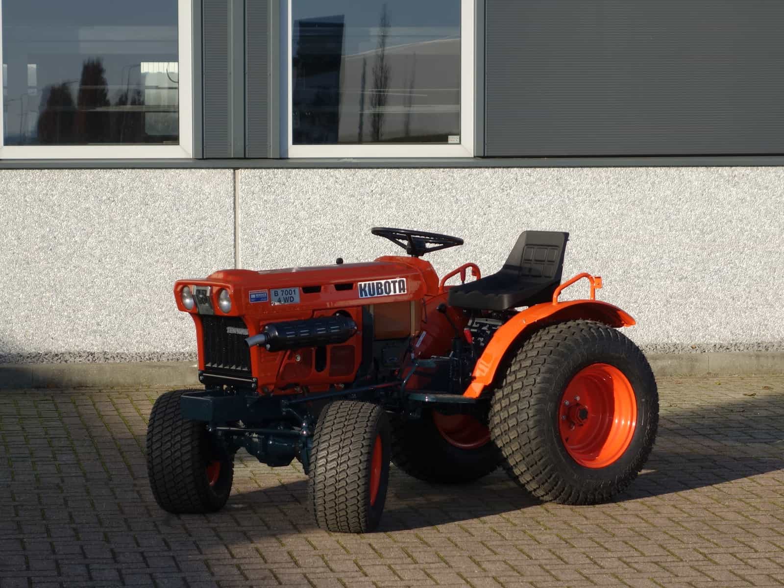Kubota B7001 4wd