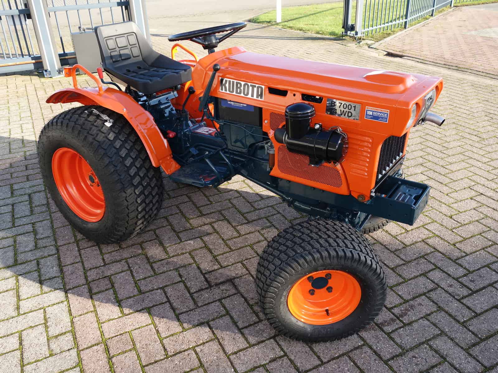 Kubota B7001 4wd - Afbeelding 2