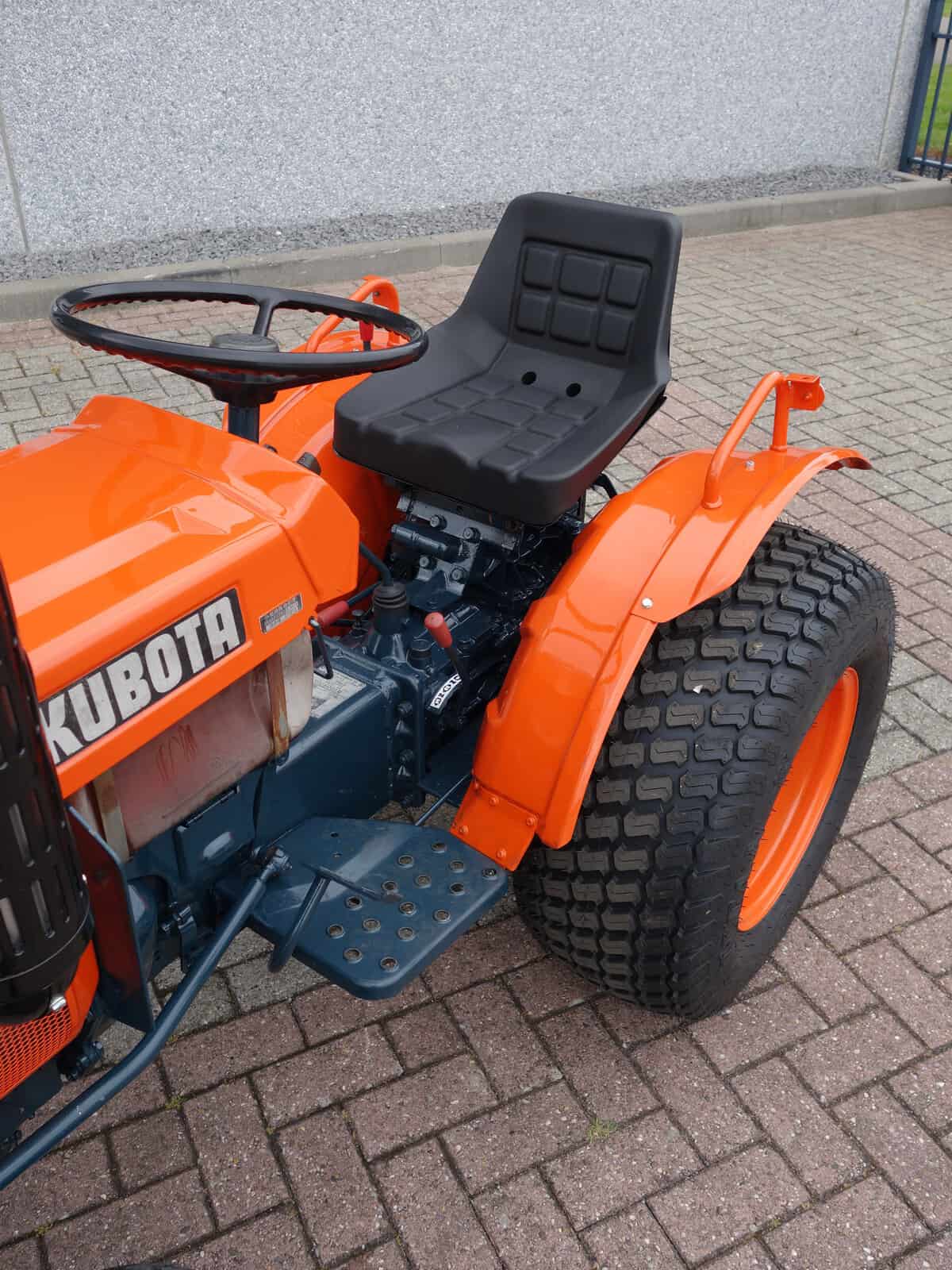 Kubota B7001 4wd - Afbeelding 7