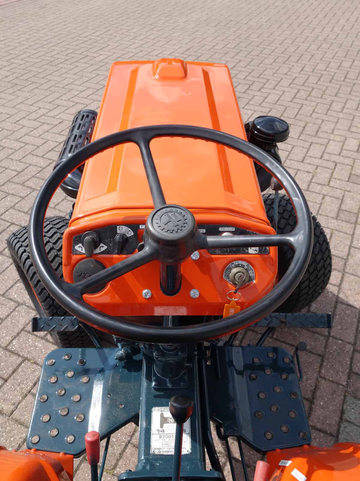 Kubota B7001 4wd - Afbeelding 9