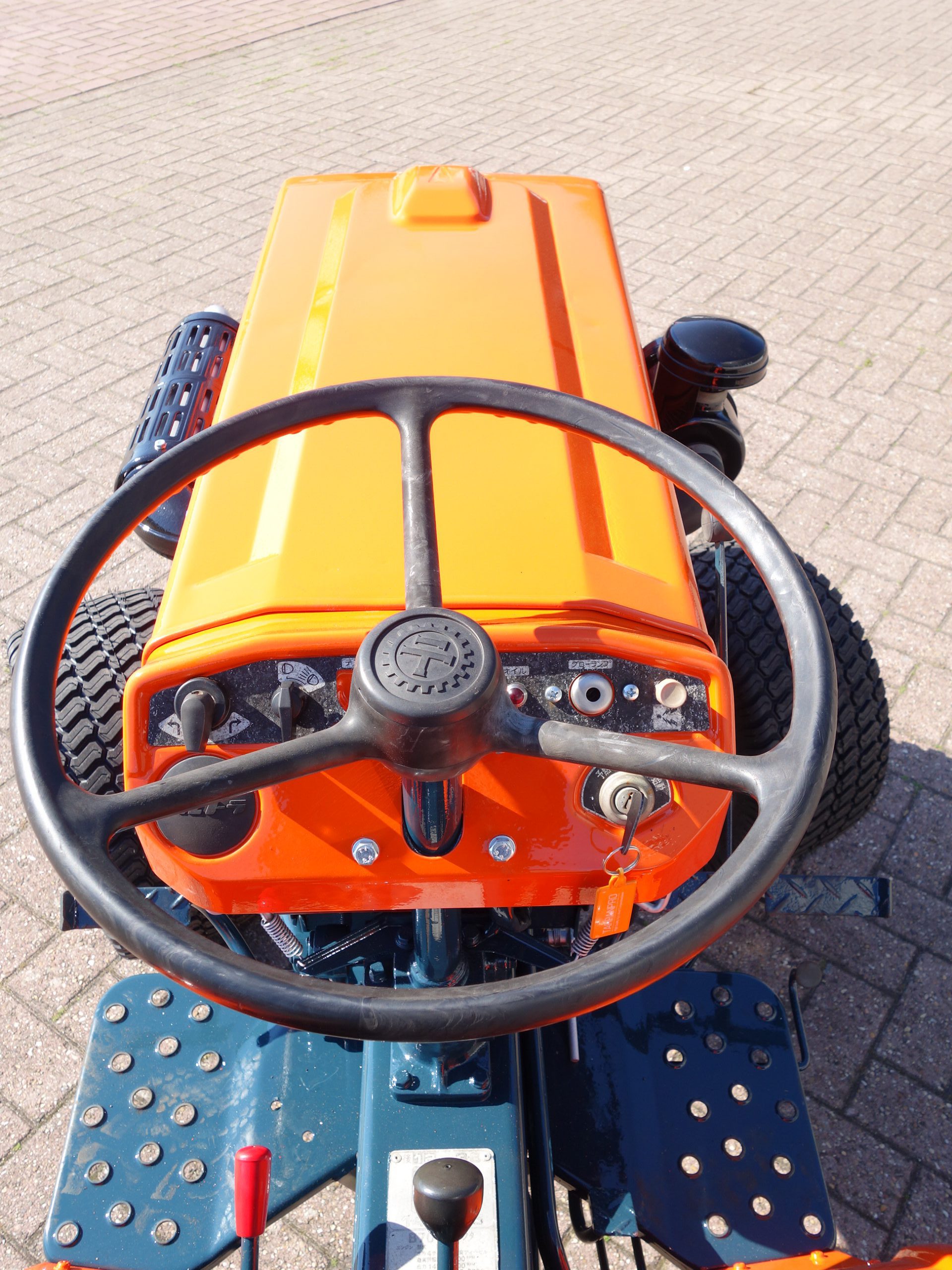 Kubota B7001 4wd - Afbeelding 9