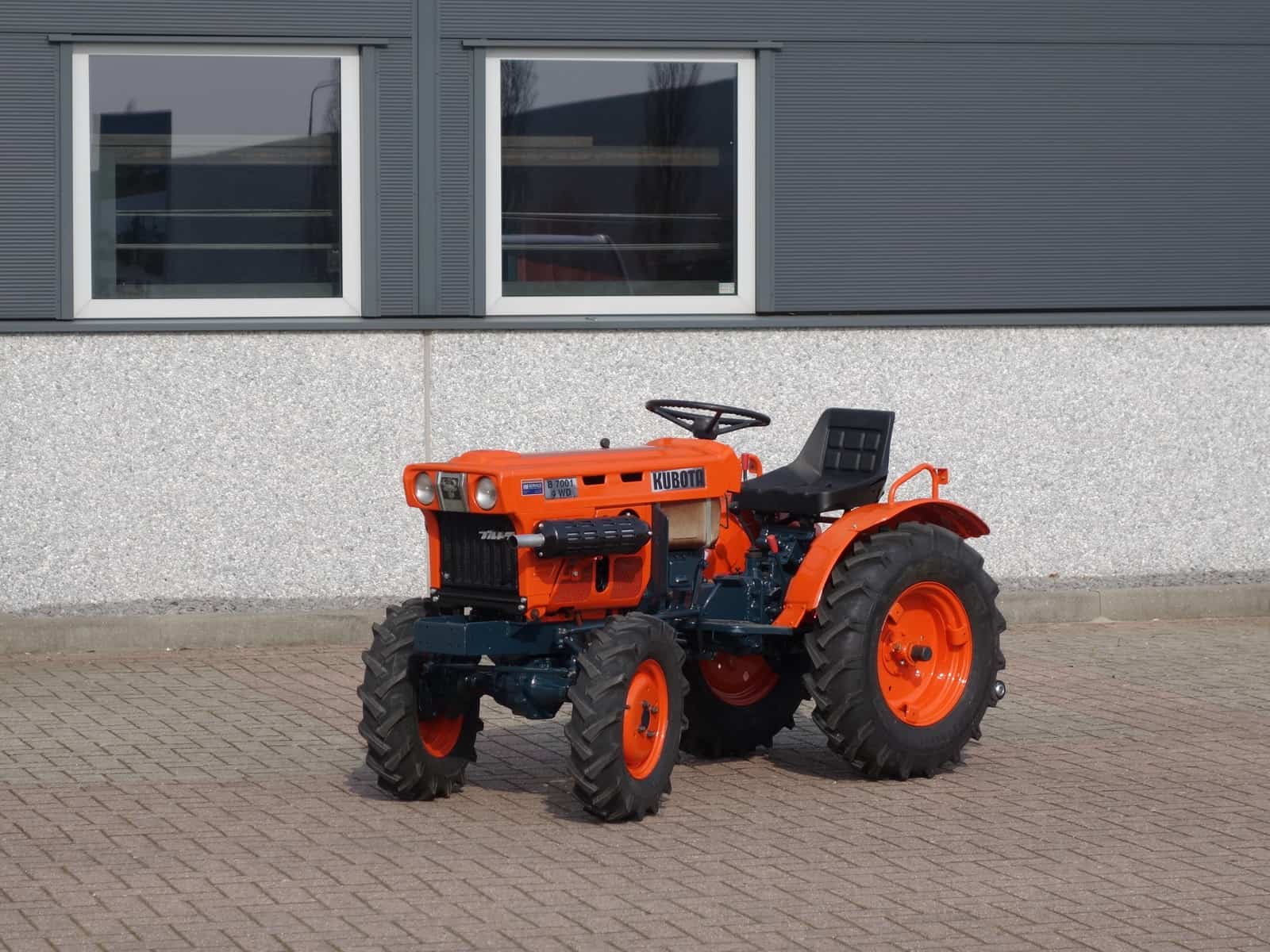 Kubota B7001 4wd
