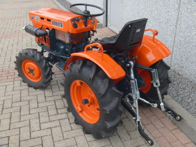 Kubota B7001 4wd - Afbeelding 10